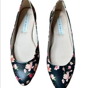 Kelly & Katie Floral Black Flat Shoes Size 9